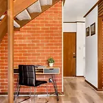 \'The Redstone\' Experience Adelaide\'S Inner-East