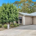 Opie\'S Oasis Between West Beach & Henley South