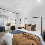 Iris @ Norwood - Luxe 4Br