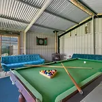 Christies Garden - A Beachside Entertainer\'S Gem