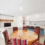 Apartment G4