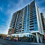 Modern 2Br Apt In Adelaide Cbd With Pool-Gym-Bbq