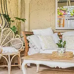 Firebird Cottage A Hallmark To Adelaides History