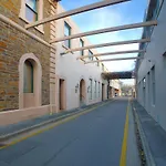 Cbd Premium Location Studio