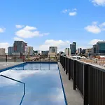 Pure Elegant City Apt -Free Parking- Wifi- View