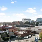 Cbd 2Br Apt - Walkable