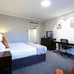 Hotel Grand Chancellor Adelaide