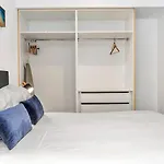 \'Bayside Pines\' Resort-Style Haven On Glenelg Beach