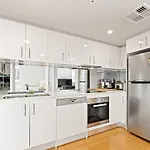 Parkland Vista Luxury Retreat