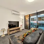 2 Bedrooms In Adelaide Cbd With Balcony