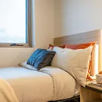 Comfy Stay At Switch Living In The Centre Of Adelaide