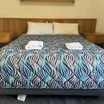 Tollgate Motel