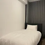 Luxury 3 Bedroom Apt With Pool-Gym-Sauna-Steam Room