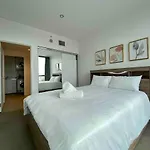 Tranquil 1Br Retreat In The Heart Of Adelaide Cbd