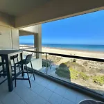 Absolute Beachfront At The Pier Glenelg
