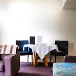 The Richmond Hotel - Adelaide
