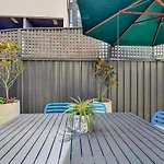 Colley\'S Nest - Family-Friendly Townhouse With Patio