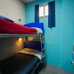 Blue Galah International Backpackers Hostel