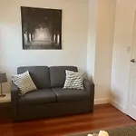 Chic Townhouse In North Adelaide
