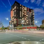 Rnr Serviced Apartments Adelaide - Grote St.