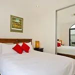 Adelaide Beaches Holiday Villas