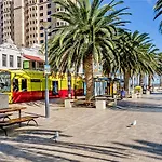 Heart Of Glenelg Bnb