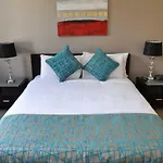 Rnr Sturt Holiday Home
