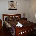 City Escape 3Bd In Adelaides East End 6