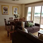 City Escape 3Bd In Adelaides East End 5