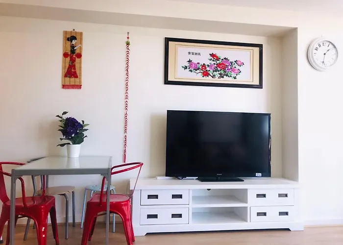 Adelaide Cbd 1 Bedroom Apt. Free Car Park&Swimming Pool &Wifi