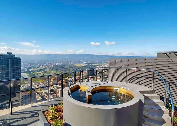 Sky Apartment - Realm Adelaide