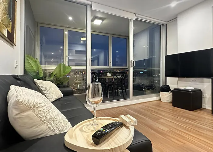 Cbd Penthouse View Apartment