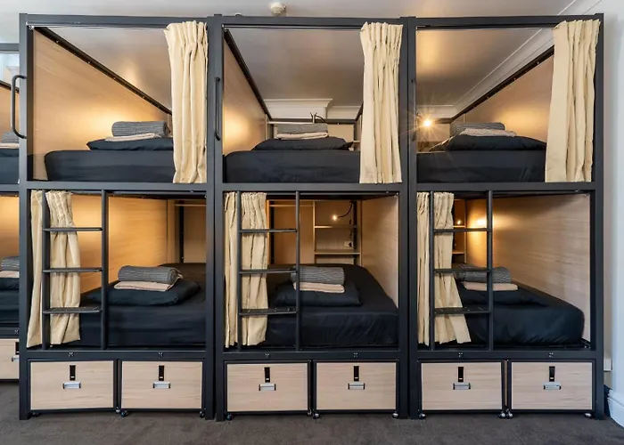 Tequila Sunrise Hostel Adelaide