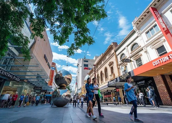 Sky High On Grote Adelaide
