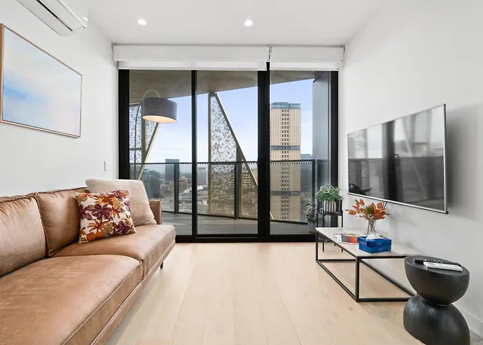 New Skyline View Luxury Apt Homey Heart Of Adl