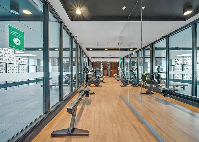 Ultimate Comfort - Modern 3Br Apt With Pool And Gym