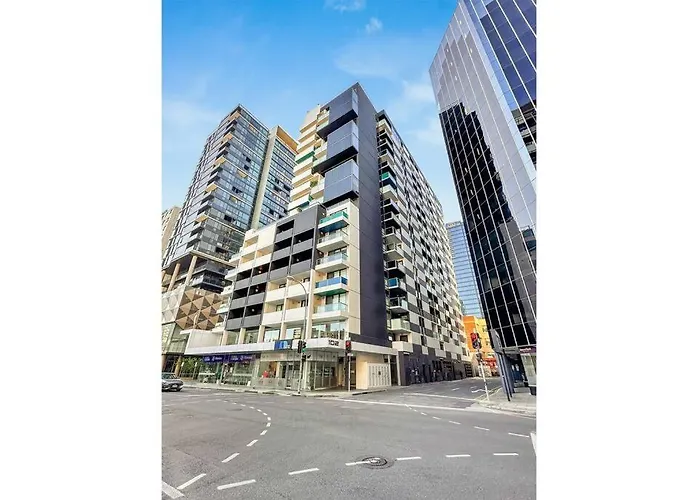 2 Bedrooms In Adelaide Cbd With Balcony