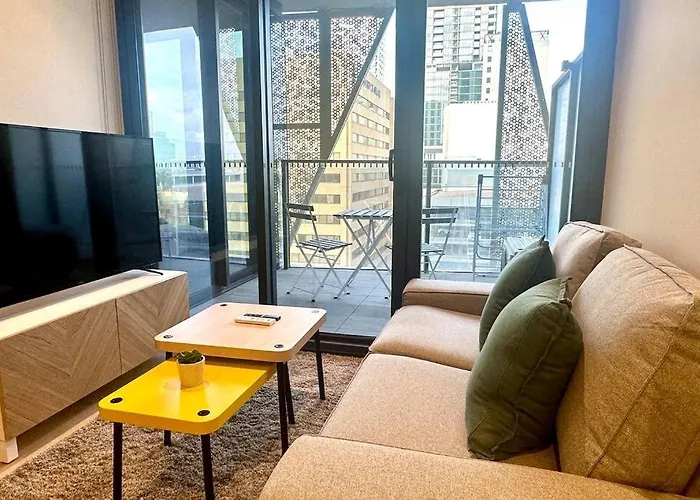The Cedar In The Heart Of Cbd