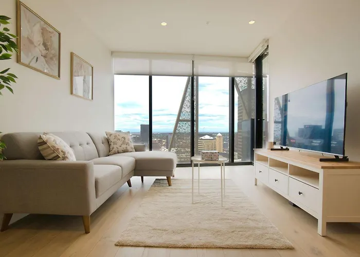Luxury Apartment In Rundle Mall With Beautiful City Views