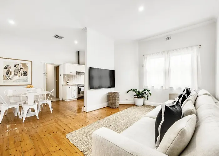 Comfortable & Convenient Family Home