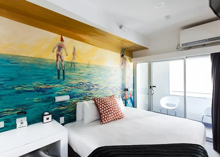 Majestic Minima Hotel