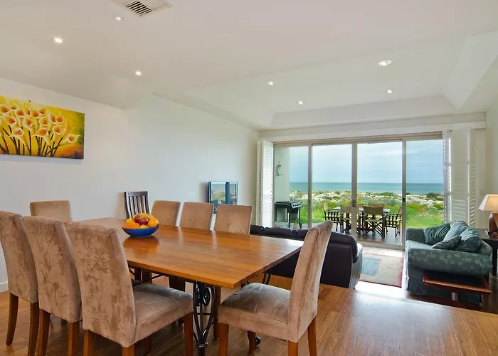 Adelaide Beaches Holiday Villas