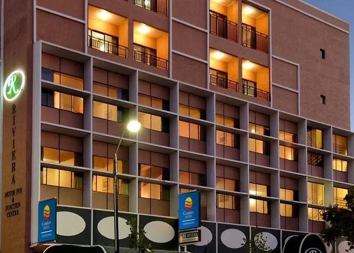 Adelaide Riviera Hotel