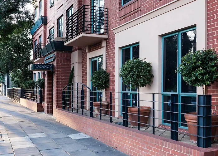Majestic Tynte Street Apartments