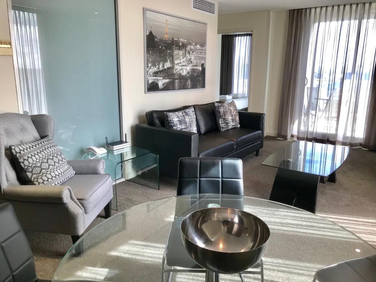 Apartment Dress Circle - North Terrace