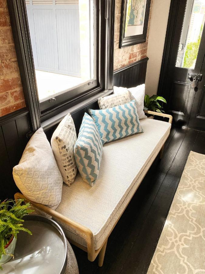 Hollidge House 5 Star Luxury Apartment