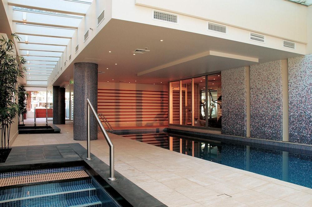 Oaks Glenelg Liberty Aparthotel