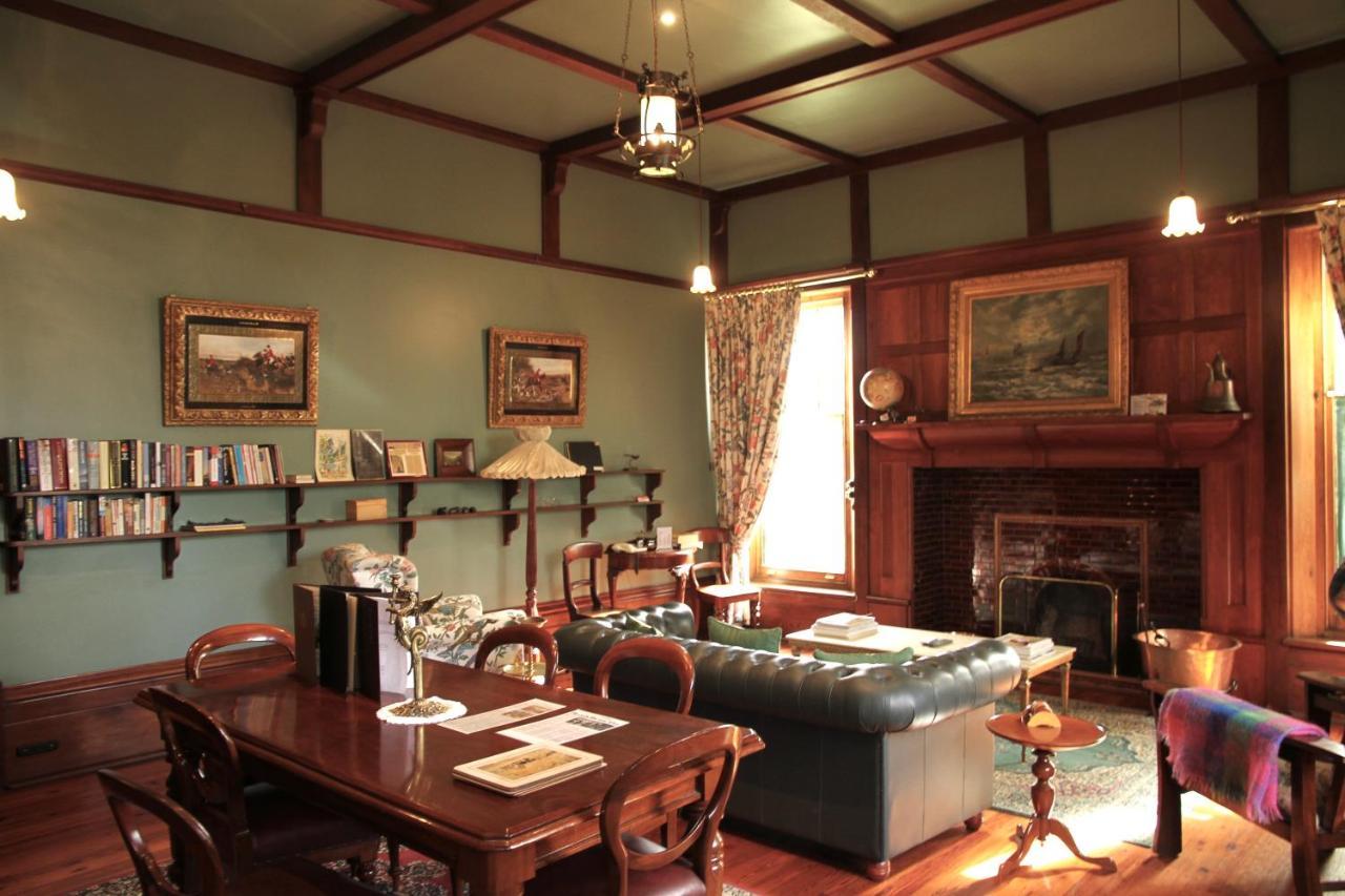 Buxton Manor 4*