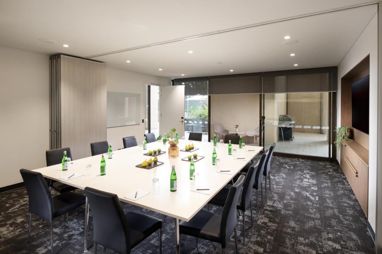 Majestic M Aparthotel 4*