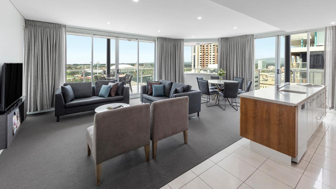 Aparthotel Oaks Embassy Adelaide